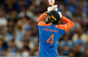 IND vs AUS 2º T20I: A batida violenta de Abhishek Sharma ajuda a Índia a alcançar 125 corridas IND vs AUS 2º T20I: A batida violenta de Abhishek Sharma ajuda a Índia a alcançar 125 corridas