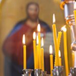 Imagem de Jesus permanece “intacta” enquanto o fogo destrói a igreja