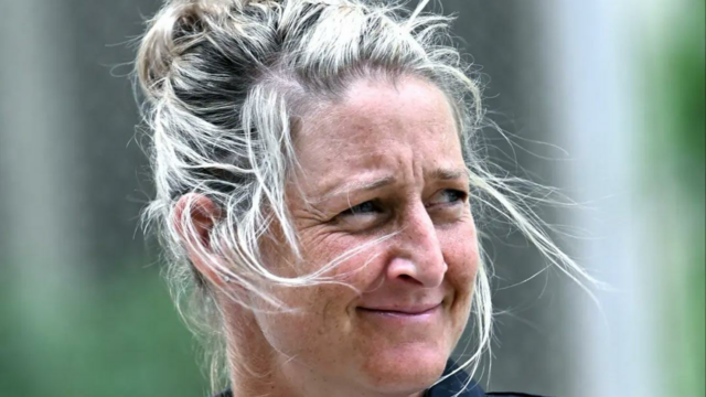 Inglaterra rejeita Sophie Devine da Nova Zelândia, um adeus de Inglaterra rejeita Sophie Devine da Nova Zelândia, um adeus de conto de fadas