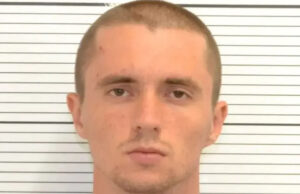 Inquérito abre após assassino racista falecer atrás das grades Yahoo news home