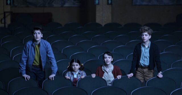 'It: Welcome to Derry' tem monstros assustadores. Mas o verdadeiro 'It: Welcome to Derry' tem monstros assustadores. Mas o verdadeiro horror está mais perto do que você pensa