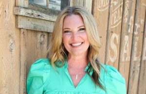 Jen Hatmaker compartilha exatamente como ‘piedade sexual’ danificou a relação conjugal com Brandon Jen e Brandon Hatmaker