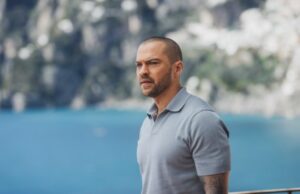 Jesse Williams Starrer ‘Resort Costiera’ atinge o primeiro lugar no Prime United States: ‘The Cravings for Strong, Sky-Blue Dramatization Is Clear’ (EXCLUSIVO) Jesse Williams Starrer 'Resort Costiera' atinge o primeiro lugar no Prime United States: 'The Cravings for Strong, Sky-Blue Dramatization Is Clear' (EXCLUSIVO)