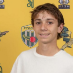 Jogador de críquete adolescente australiano morre após ser atingido por bola