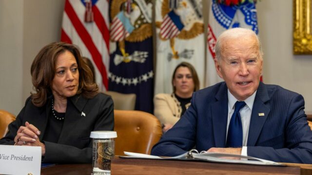 Kamala Harris fala sobre o relacionamento ‘complicado’ com Biden, inclusive Yahoo news home