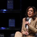 Kamala Harris rebate os manifestantes que interromperam o evento de publicação em Chicago