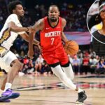 Kevin Durant (7) está assinando uma extensão de contrato de dois anos no valor de US$ 90 milhões com os Rockets.