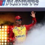 Kevin Harvick avisa que Joey Logano estará 'inseguro' no campeonato NASCAR