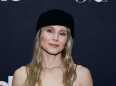 Kristen Bell aparece no ‘Tonight Program’ em meio à reação à mensagem de Dax Shepard GettyImages-2211906395-Kristen-Bell-aparece-no-Tonight-Show-Amid-Dax-Shepard-Post-Backlash.jpg