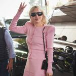 Lady Gaga está linda com sapatos rosa e altíssimos e mais fotos de estrelas