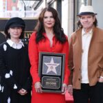 Lauren Graham se reúne com o elenco de 'Gilmore Girls' para a Walk Walk of Fame Star: “Isso é tão avassalador”