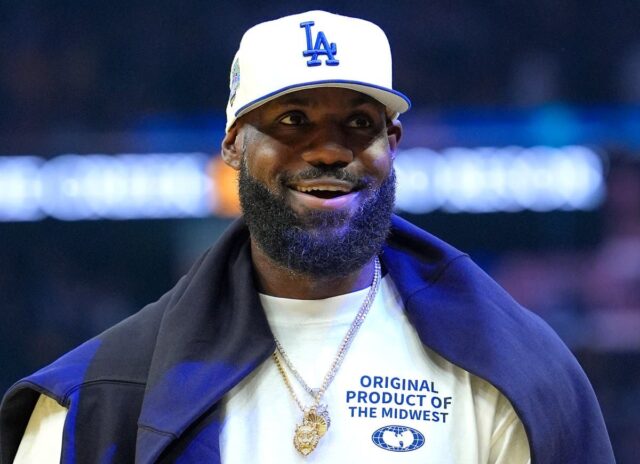 LeBron James, do Lakers, anuncia notícias pessoais emocionantes LeBron James, do Lakers, anuncia notícias pessoais emocionantes