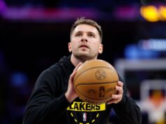 Luka Doncic desencadeia respostas selvagens depois de chegar ao fundo do Lakers Luka Doncic desencadeia respostas selvagens depois de chegar ao fundo do Lakers