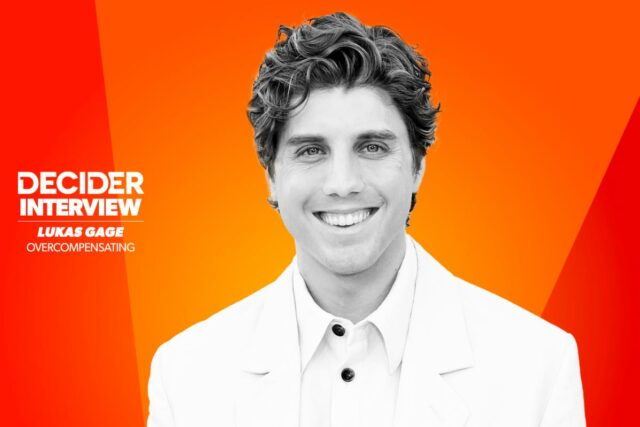 Lukas Gage quer voltar ao set de ‘The White Lotus’ para a 4ª temporada: “I Would Hold The Boom Mic”

