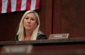 MTG a nomeia como favorável para encontrar desde o fechamento: conclusão de ‘alteração das condições climáticas financiada pelo contribuinte’ que não está realmente ocorrendo A deputada Marjorie Taylor Greene afirma que a paralisação do governo interrompeu os experimentos de modificação do clima apoiados pelo governo federal, apesar de poucos sinais de que tais experimentos existam (Anna Moneymaker/Getty Images)