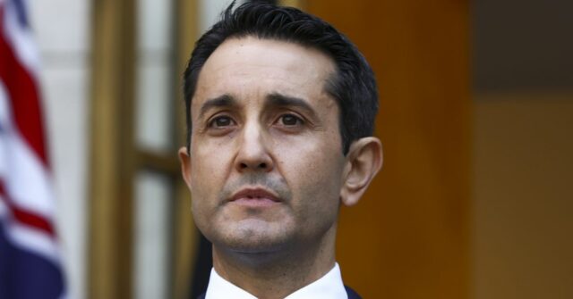 'Má escolha de palavras': Premier de Queensland recua comentário de facada

