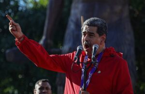 Maduro rebate Trump: ‘Inventando uma nova batalha eterna’ Maduro rebate Trump: 'Inventando uma nova batalha eterna'