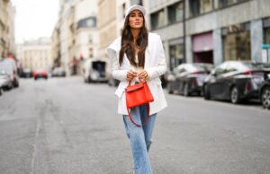 Mais de 15 ofertas do Walmart melhores que a Black Friday – a partir de US$ 7 PARIS, FRANÇA - 04 DE NOVEMBRO: Emy Venturini usa óculos Gucci marrons, brincos de ouro, um pulôver de lã bege / creme oversized The Frankieshop como vestido, pulseiras, uma bolsa YSL de couro preto, sapatos / botas Toteme de couro preto pontiagudos, durante uma sessão de fotos de moda de estilo de rua, em 04 de novembro de 2024 em Paris, França. (Foto de Edward Berthelot/Getty Images)