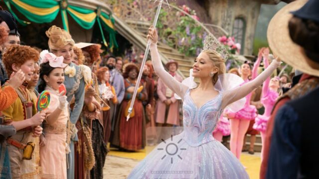 'Mal': exatamente como a história de relacionamento de 'Completely reverbera com Jon M. Chu, Alice Brooks e Myron Kerstein no mundo real 

