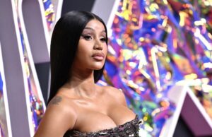 ‘Mamãe guerreira’ Cardi B fala sobre proteger seus filhos após briga com Nicki Minaj 'Mamãe guerreira' Cardi B fala sobre proteger seus filhos após briga com Nicki Minaj