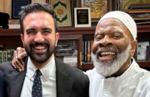 Mamdani trai muçulmanos moderados ao conviver com extremistas Mamdani trai muçulmanos moderados ao conviver com extremistas