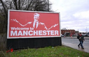 Manchester United atualmente levando em consideração fazendo algo que eles realmente fizeram duas vezes no passado no período da Organização Premier Avram Glazer, co-proprietário ao lado de Sir Jim Ratcliffe, proprietário da Ineos e co-proprietário do Manchester United durante a final da UEFA Europa League 2025