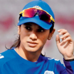 Mandhana obtém a melhor pontuação da carreira de 828, indicando fortalecimento do porto nº 1