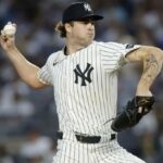 O novato Cam Schlittler disse que está empolgado por começar no jogo 3 do Yankees, Do-ou-Die, em 2 de outubro de 2025.