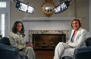 Michelle Obama será entrevistada por Robin Roberts no New ABC Information Studios, ’20/20 ′ Exclusivo neste domingo (EXCLUSIVO) Michelle Obama será entrevistada por Robin Roberts no New ABC Information Studios, '20/20 ′ Exclusivo neste domingo (EXCLUSIVO)