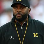 Michigan e Moore diminuem encantos em casos de ofensas