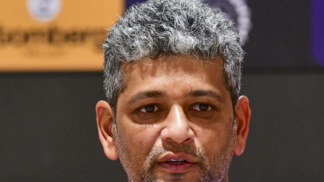 Minha única mensagem foi terminar bem, diz o técnico da Minha única mensagem foi terminar bem, diz o técnico da seleção feminina da Índia, Amol Muzumdar