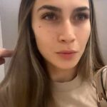 Tia Cameron, 18 anos, tinha acabado de ir a uma consulta de beleza e gravou um vídeo para enviar ao namorado momentos antes de morrer em um acidente de ônibus em Brisbane, em março.