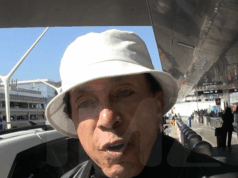 Motown Tale Smokey Robinson Telephone chama a IA de um ‘cenário real e assustador’ 102125 smokey robinson kal.jpg