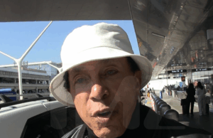 Motown Tale Smokey Robinson Telephone chama a IA de um ‘cenário real e assustador’ 102125 smokey robinson kal.jpg