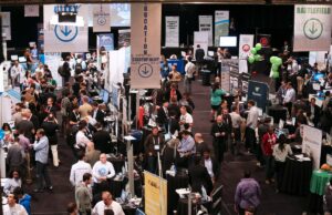 Muito menos de 24 horas para destacar sua start-up no TechCrunch Disrupt 2025 diante de 10.000 líderes de tecnologia e VCs TechCrunch perturba o Expo Hall