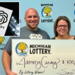 Tammy Carvey segurando um cheque da loteria de Michigan no valor de US$ 100.000.