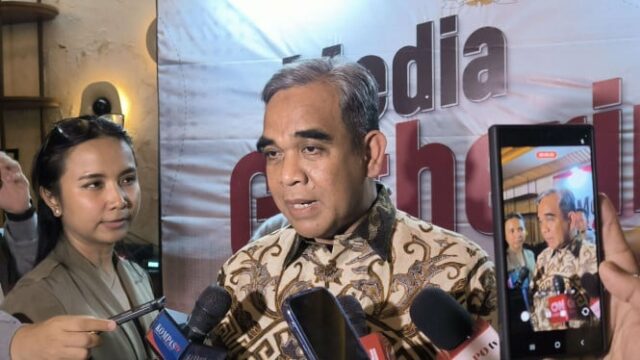 Muzani sobre a proposta de Suharto de se tornar um Muzani sobre a proposta de Suharto de se tornar um Herói Nacional: Aguarde a Decisão do Presidente