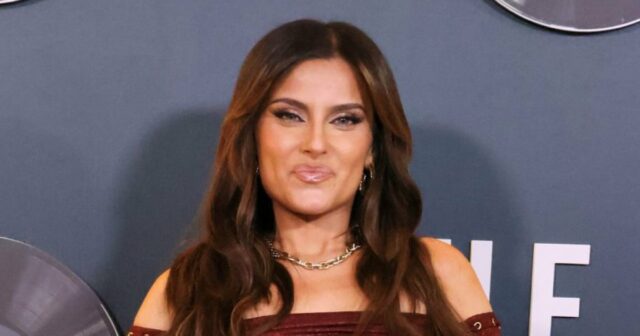 Nelly Furtado anuncia que está longe de fazer músicas Miley Cyrus 'Não posso' fazer uma turnê para o futuro previsível: 'Eu quero viver minha vida para o prazer de outra pessoa?'