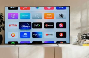 Netflix, YouTube e Extra certamente serão proibidos rapidamente de jogar anúncios altos no estado de ouro Streaming TV Services | Aplicativos da Apple TV mostrados na tela plana moderna