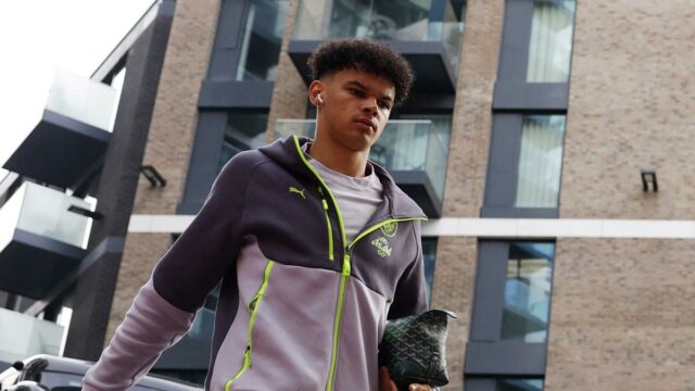 Nico O'Reilly muda a equipe Reece James na Inglaterra para os próximos ternos 

