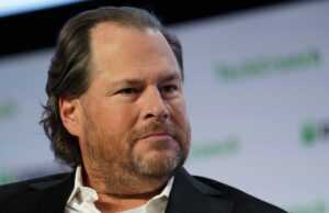 O CEO da Salesforce afirma que a Guarda Nacional deve patrulhar São Francisco – espetacular seu próprio grupo de relações públicas Marc Benioff DSC03571