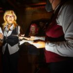 O 'Les Miz' que você ainda não viu: por trás da cortina na noite de abertura no Pantages