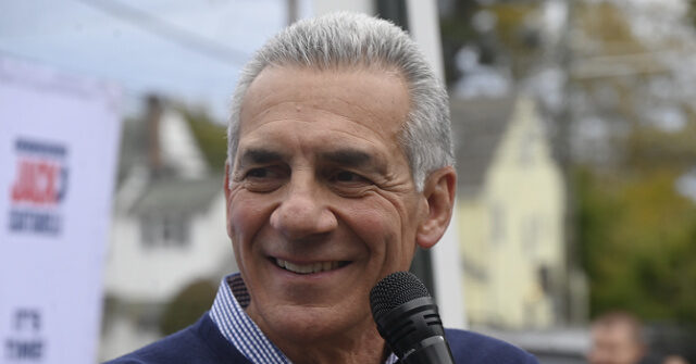 O deputado de Nova York Mike Lawler reúne eleitores de O deputado de Nova York Mike Lawler reúne eleitores de Nova Jersey em apoio de Jack Ciattarelli para governador