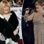 O fenômeno da Grã-Bretanha Got Talent, Susan Boyle, surpreende os fãs com um novo visual irreconhecível