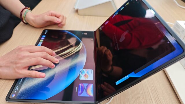 O iPad dobrável da Apple continua com um grande problema, afirma o registro 

