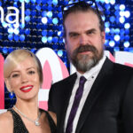 O novo CD de Lily Allen é sobre o ex-amante David Harbor? O que ela expõe em suas trilhas