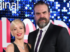 O novo CD de Lily Allen é sobre o ex-amante David Harbor? O que ela expõe em suas trilhas O novo CD de Lily Allen é sobre o ex-amante David Harbor? O que ela expõe em suas trilhas