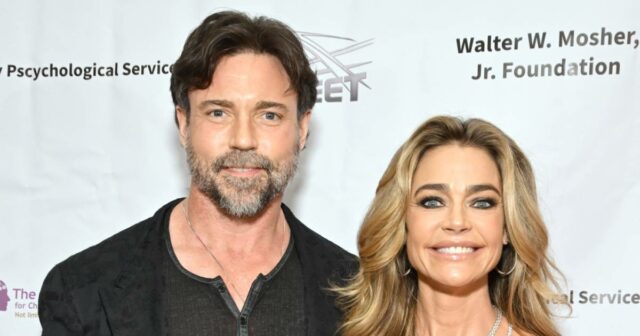 Denise Richards sogra para testemunhar na batalha de divórcio Aaron Phypers