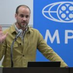 O produtor de 'Elvis' Schuyler Weiss em 'Joana d'Arc' de Baz Luhrmann, Balancing Art and Commerce e Karaokê com Hugh Jackman