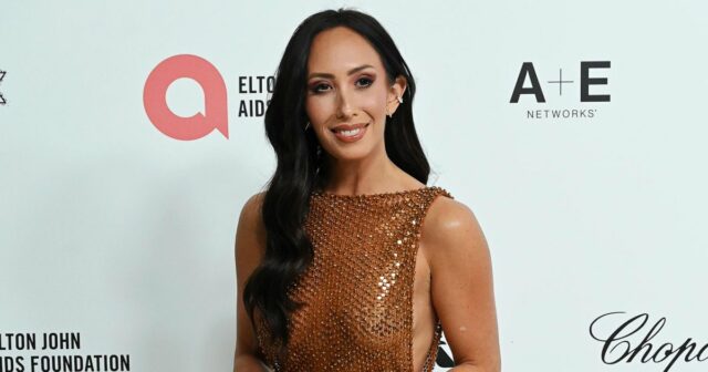 Cheryl Burke revela a verdade sobre a cirurgia plástica Ozempic e o clareamento da pele 001